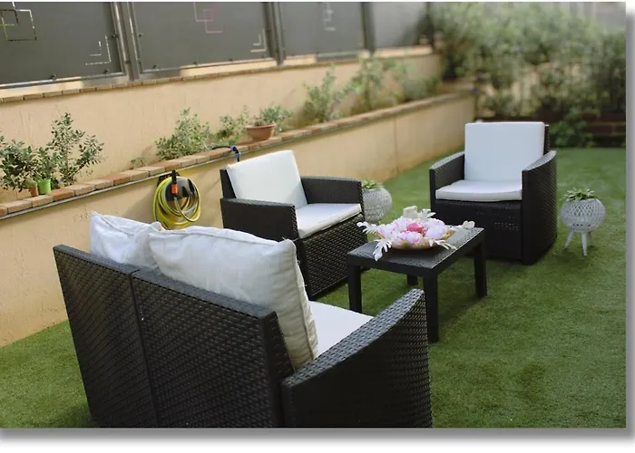 Simius Yanna House Hébergement de vacances *